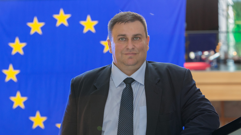 Наш евродепутат се тревожи заради отмяната на Постановление №208