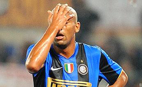 Анжи се насочи и към Майкон