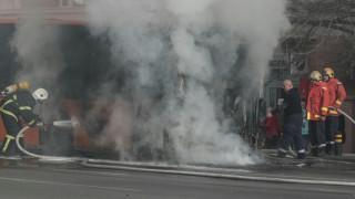 Автобус се е запалил на 53 ти км на АМ Тракия