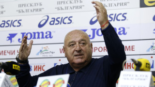 Президентът на Славия Венцеслав Стефанов даде пресконференция днес на която