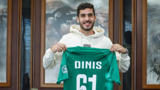 Португалският защитник Диниш Алмейда направи първа тренировка с новите си