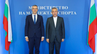 Министърът на младежта и спорта Димитър Илиев проведе среща с