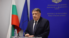 За година доходите на младите висшисти у нас са скочили с 15%