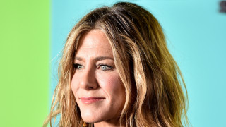 Дженифър Анистън е винаги усмихната и забавна Изглежда така сякаш