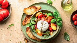 Босилекът е известен с употребата си като билка в миналото