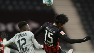 Креативният халф на Айнтрахт Франкфурт Даичи Камада е вариант