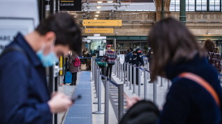 в неделя регистрира 12 489 нови случая на коронавирус за