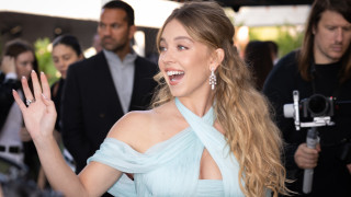 От уважение към шефа: Сидни Суийни на сватбата на Джеф Безос