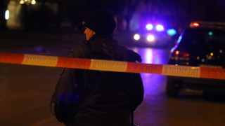 Пешеходец е загинал на място след като е удар от