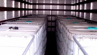 Силистренски митничари задържаха 20 700 кг незаконен денатуриран етилов алкохол