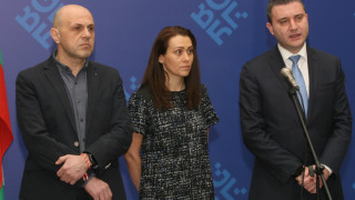 Обсъдихме обстановката за нашата сделка и притесненията които има Това