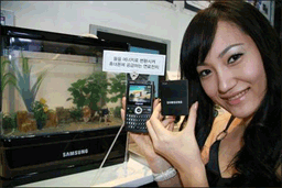 Samsung готви отварящ се смартфон с два екрана
