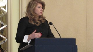 Това е процес който се премества от едното бюро на