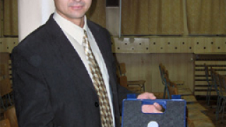 Министър Миков награди заслужили полицаи