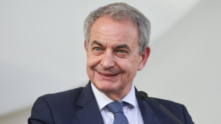 Разследват бившия испански премиер Сапатеро за търговия с влияние