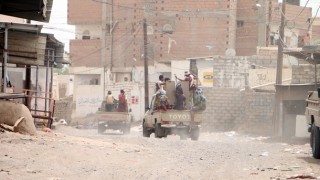 Военни сражения се разгоряха в Йемен Примирието в Худейда беше