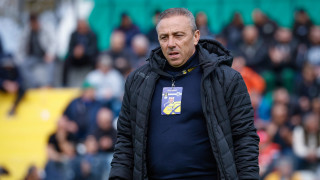 С решението си да не се съобрази с искането на