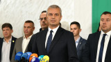 "Възраждане" смята, че държи ключа за балотажа на президентския вот