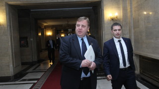 Определиха Каракачанов за председател на две комисии
