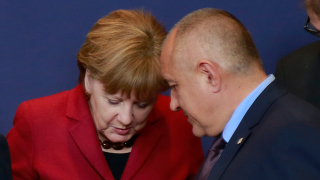 Борисов нищи кризата с мигрантите с Меркел в Берлин