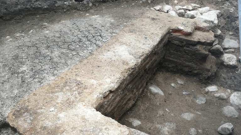 Археолози от Регионалния исторически музей в София попаднаха на античен