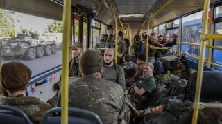 Украинските граничари са спрели 2200 служители да напуснат Украйна през