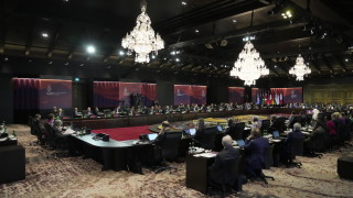 Украинският президент Володимир Зеленски който говори чрез видеовръзка с лидерите