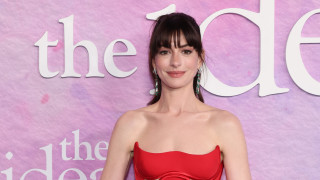 Ан Хатауей определено е във вихъра на кариерата си Предстоят