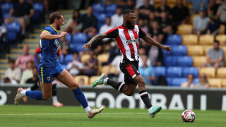 Мениджърът на Брентфорд Томас Франк коментира успешния неофициален дебют на