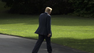 Президентът на САЩ Доналд Тръмп е заявил пред висши служители