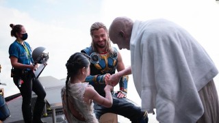 В края на миналата седмица Крис Хемсуърт буквално ни шокира с