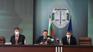 Интернет платформа, източила милиони, разбиха български и американски служби