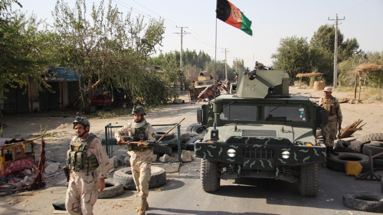 Афганистанските сили си върнаха Кундуз