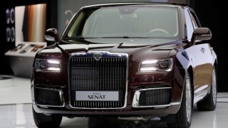 Новата лимузина на Путин е супер луксозна и изцяло руска