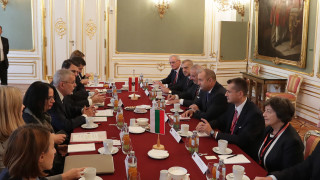 За реално овластяване на гражданите призова Румен Радев от Виена