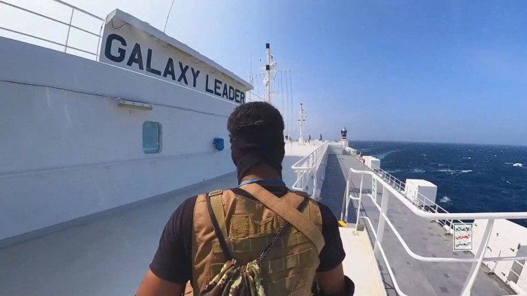 Морският транспорт по света вече е жертва на новата война в Близкия Изток