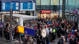 Германските служби за сигурност заявиха че броят на салафитските екстремисти