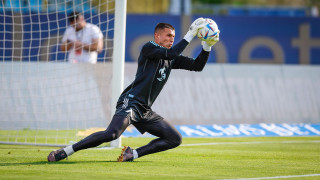 Мачът срещу Апоел Беер Шева се оказа исторически за вратаря