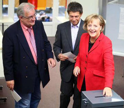 ХДС/ХСС печели изборите в Германия с 33,8%