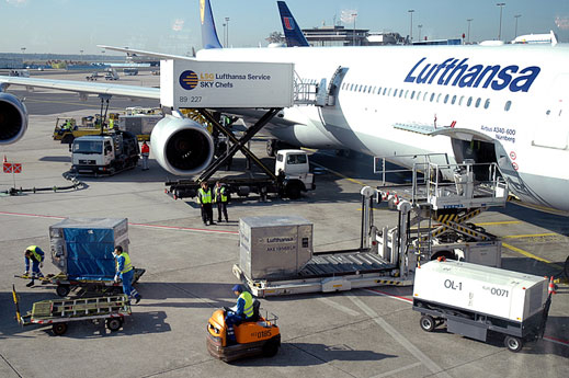 Започна най-голямата стачка в историята на Lufthansa