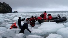 Българските антарктици не успяха да слязат на остров Ливингстън