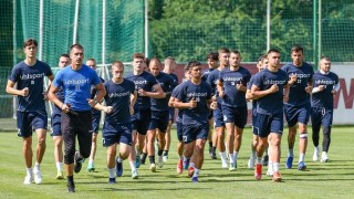 Вратарят Николай Банков вече не е футболист на Септември София
