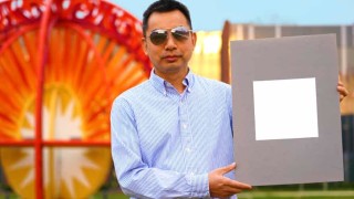 Най бялата досега боя е била произведена от академични изследователи с