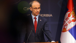 Премиерът на Сърбия предложи разпускане на НС и провеждане на предсрочни избори
