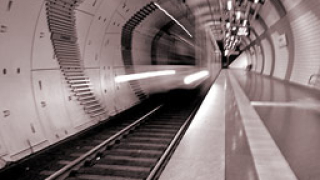 Европейска поезия влиза в метрото на Вашингтон
