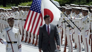 Министърът на отбраната на САЩ Марк Еспер обвини Китай в