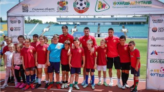 Техническият директор на Българския футболен съюз Кирил Котев заедно с