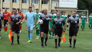 Станислав Тодоров ще свири дербито между Локо (Пловдив) и Левски