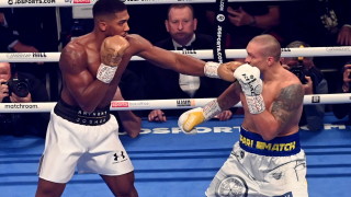 Бившият шампион на WBA IBF и WBO в тежка категория