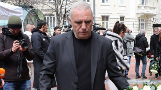 Футболната легенда Христо Стоичков почете Борислав Михайлов Той говори пред